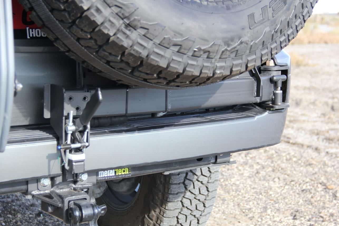 LEXUS GX470 Rear Tire Swing Out