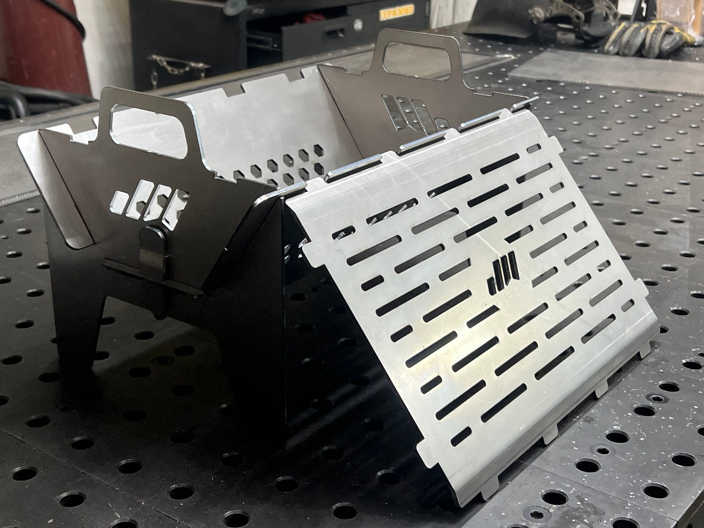 JW Collapsible Camp Grill