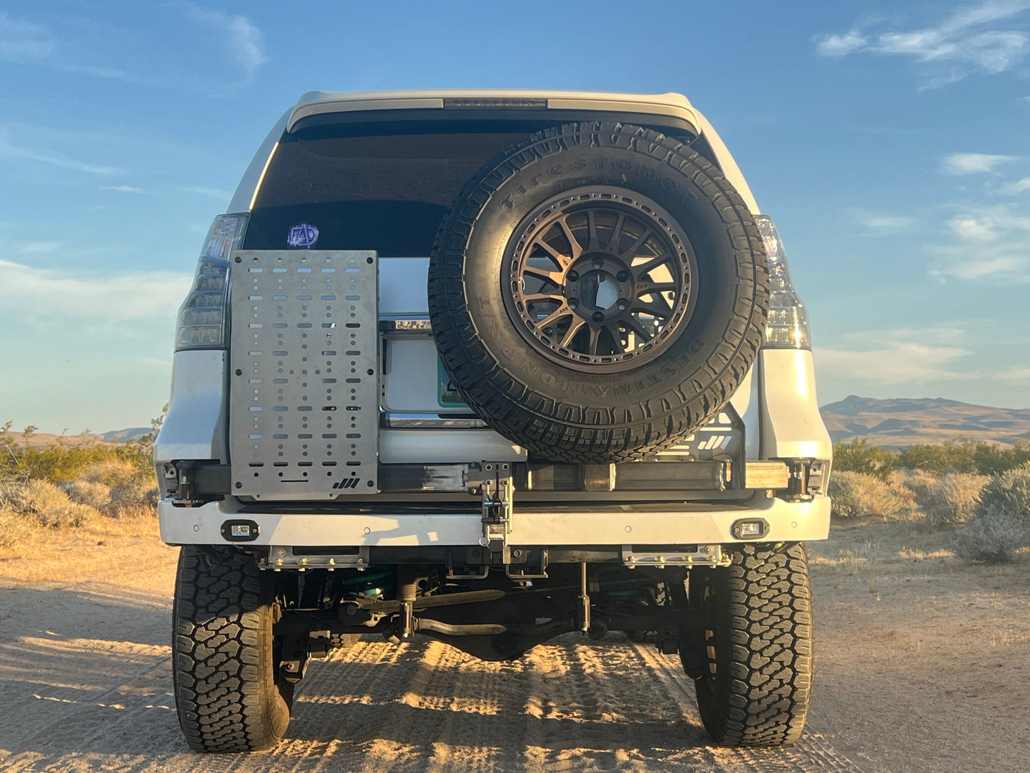 LEXUS GX460 Tire Swing out