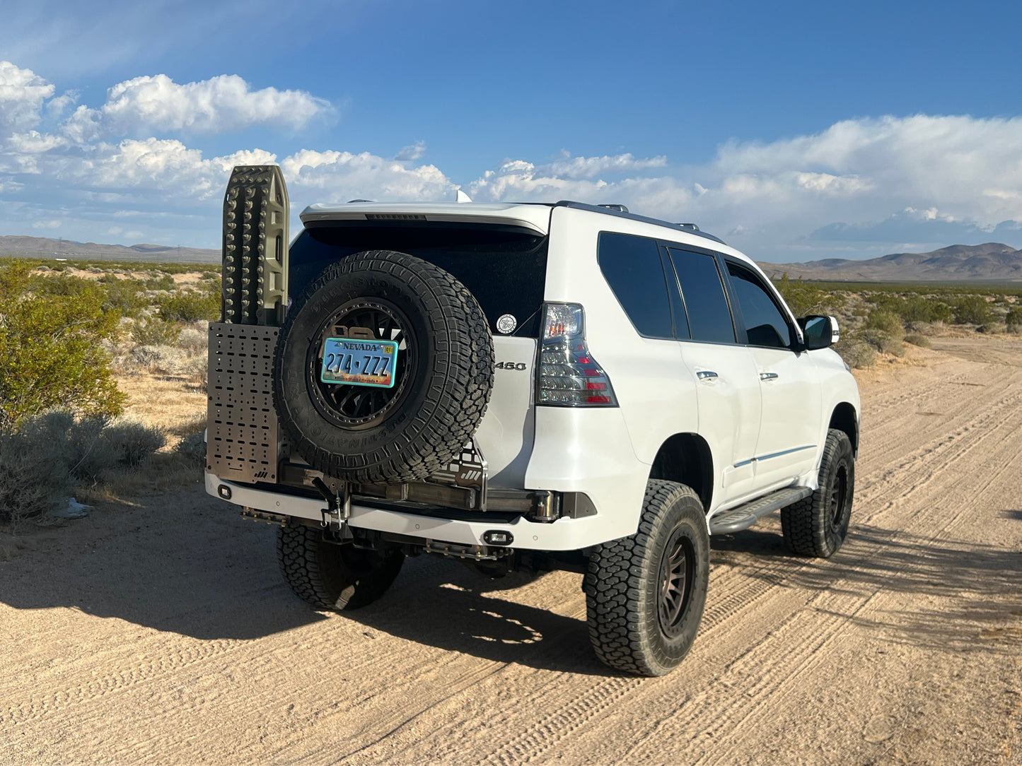 LEXUS GX460 Tire Swing out