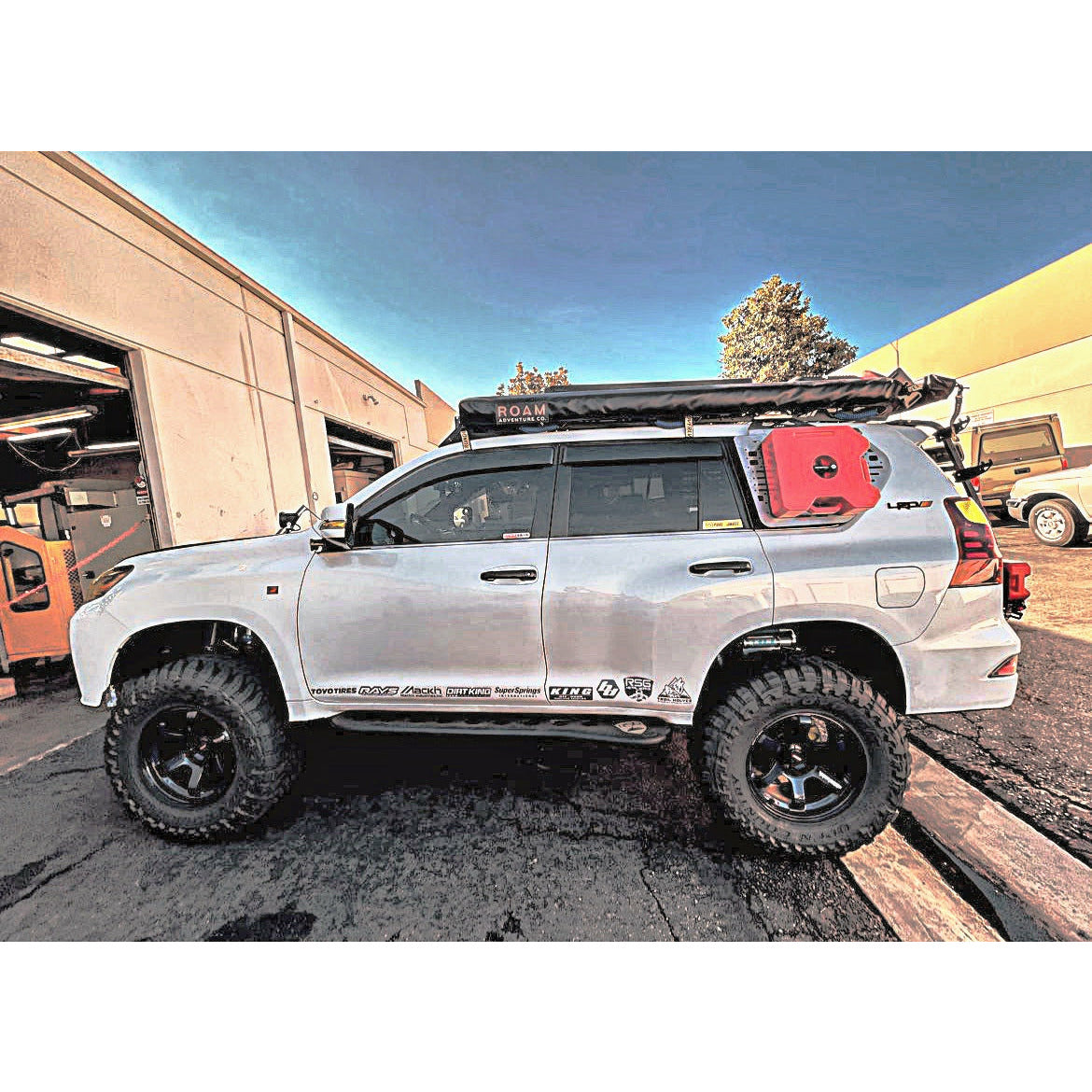 LEXUS GX460 XL Exterior Molle Panel