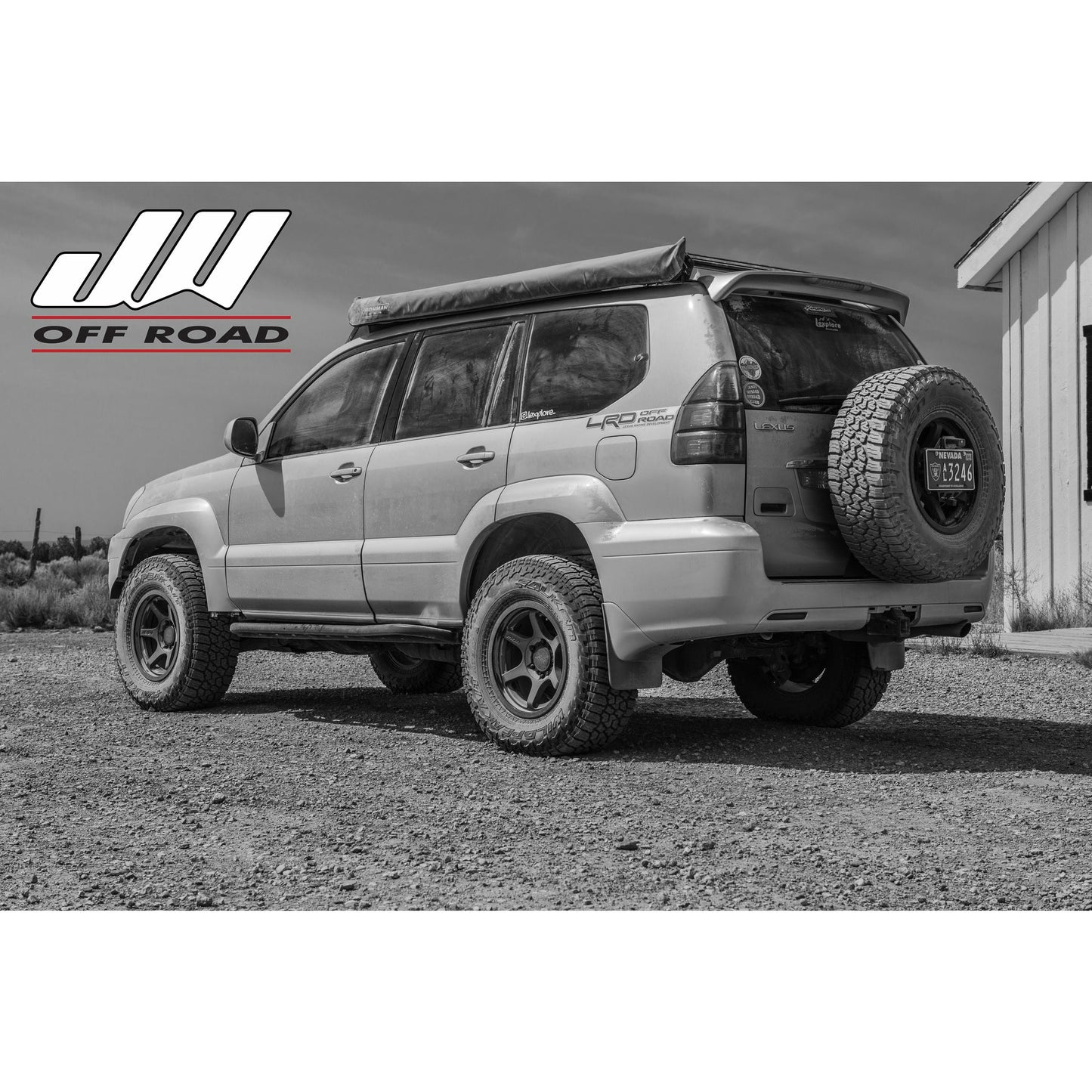 Lexus GX470 Tire Carrier 2.5" Bundle 1 - Center License Plate mount