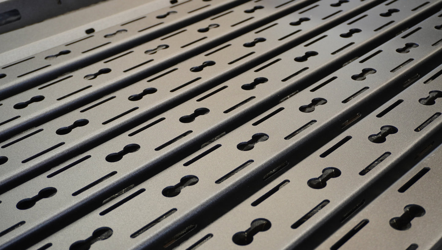 LC 80 Series Low Profile Roof Rack