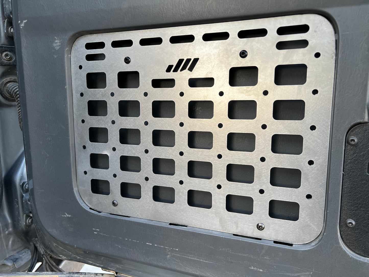 LEXUS GX470 TOOL POCKET MOLLE PANEL